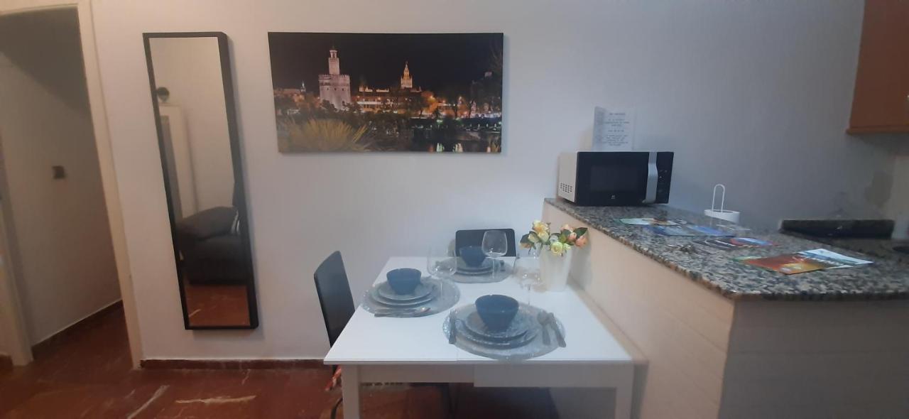 Apartamento Descalzos Séville Extérieur photo