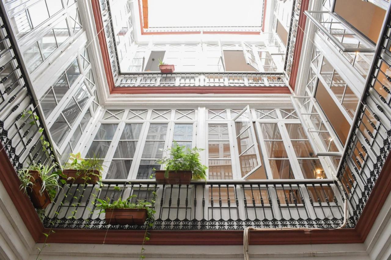 Apartamento Descalzos Séville Extérieur photo
