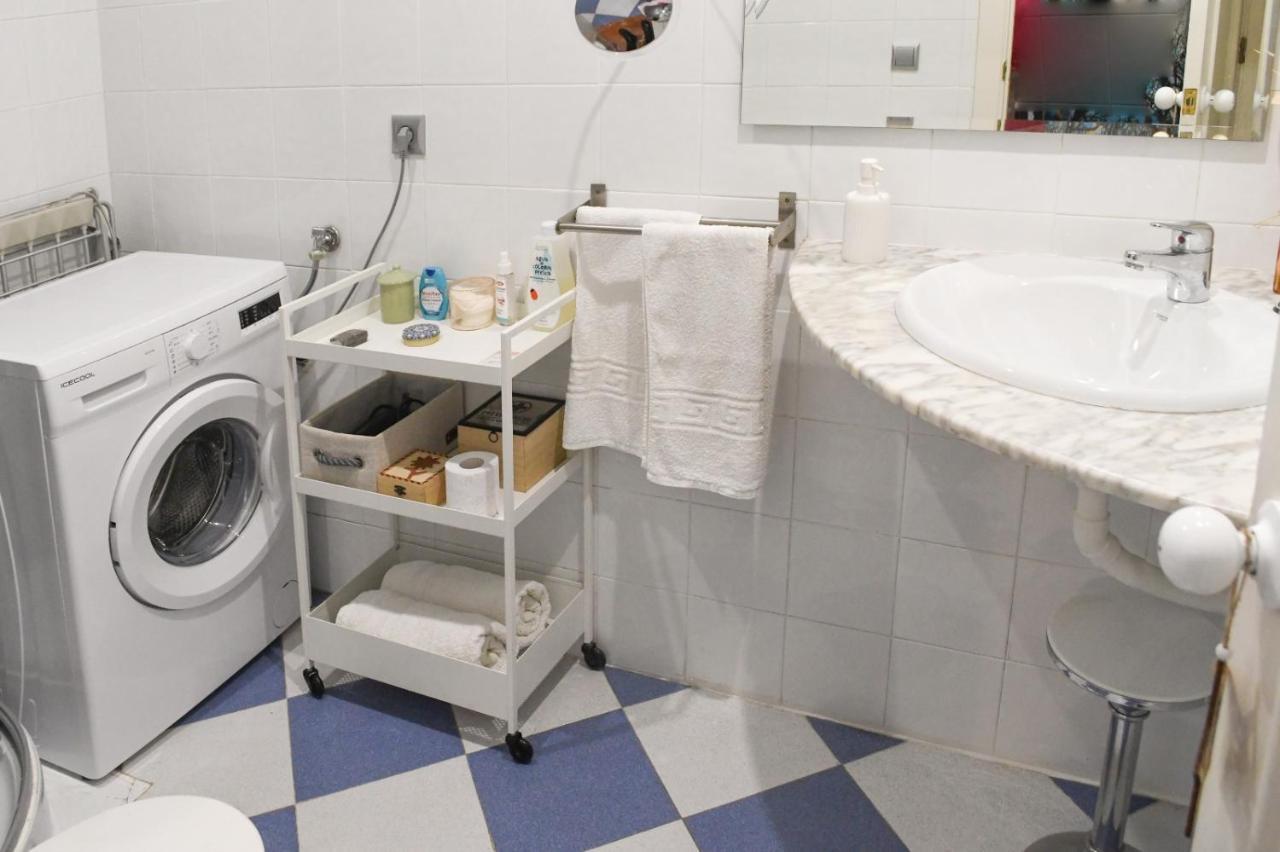 Apartamento Descalzos Séville Extérieur photo