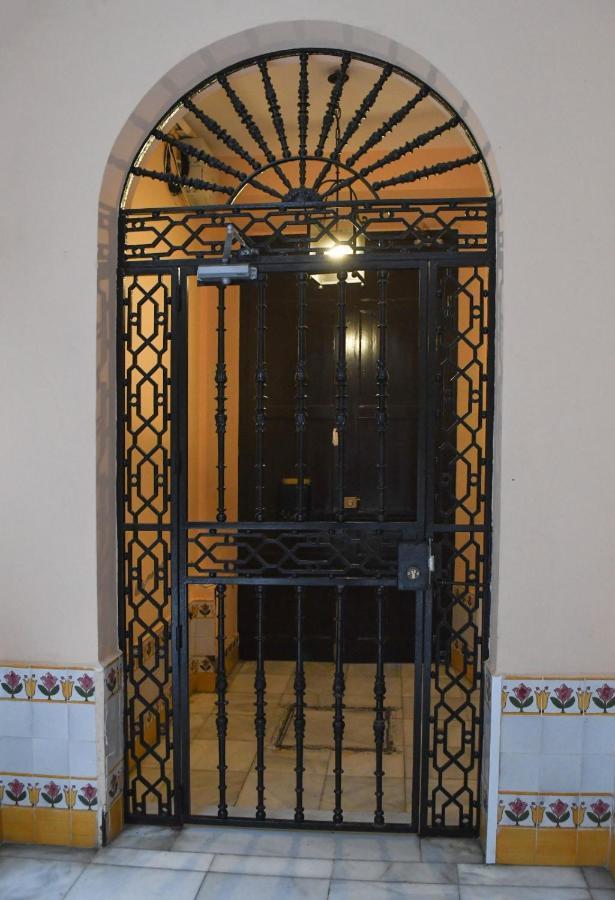 Apartamento Descalzos Séville Extérieur photo