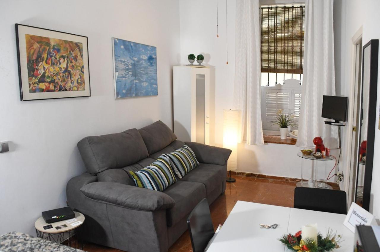 Apartamento Descalzos Séville Extérieur photo