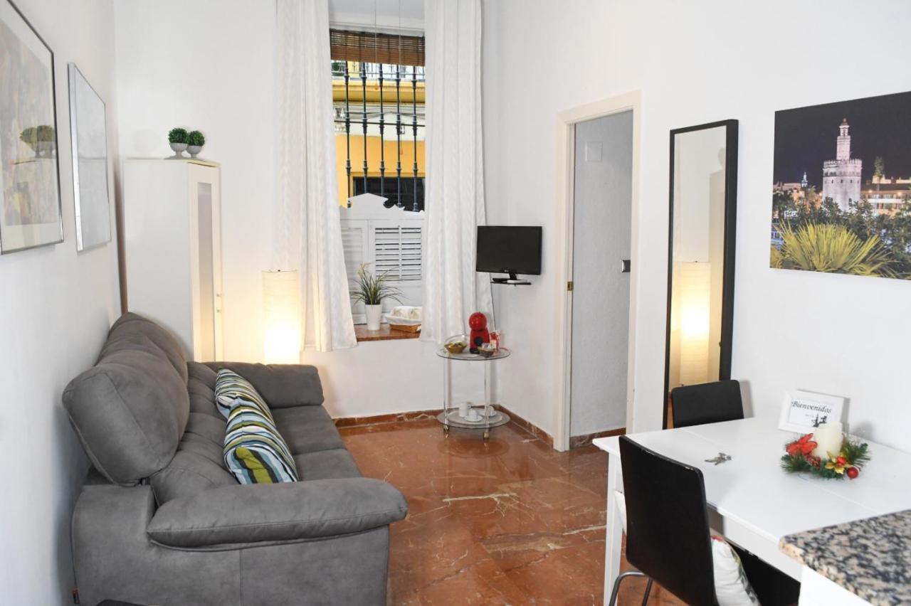 Apartamento Descalzos Séville Extérieur photo